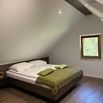 4 Elements Glamping & Kamp Bled