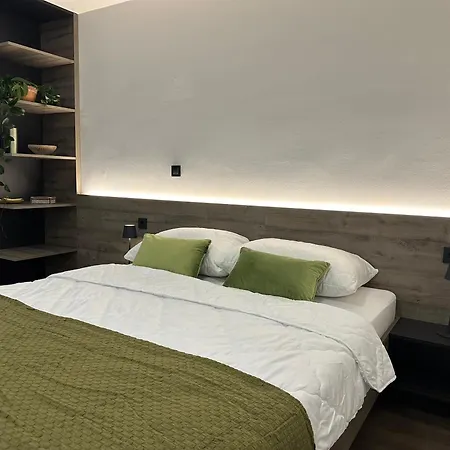 4 Elements Glamping & Campeggio Bled