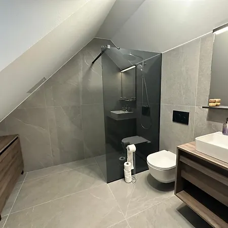 4 Elements Glamping & Camping Bled