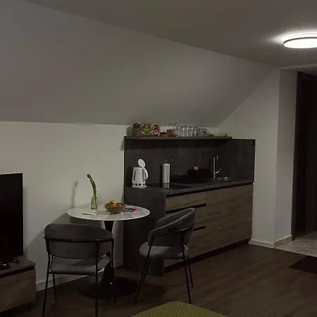 Campeggio 4 Elements Glamping & *