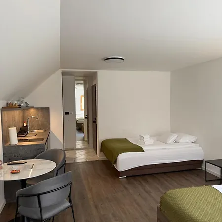 4 Elements Glamping &