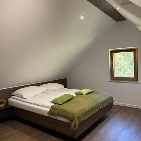 4 Elements Glamping & Camping Bled