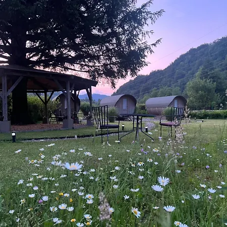 4 Elements Glamping &