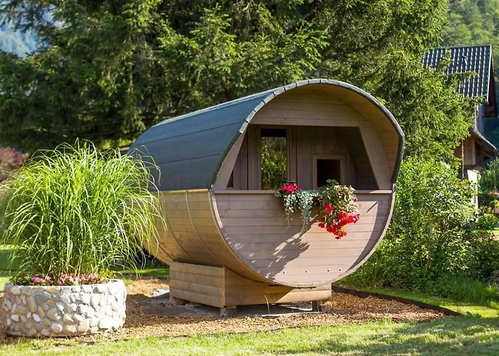 4 Elements Glamping & Campingplads