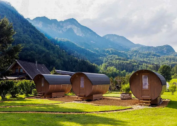 4 Elements Glamping & キャンプ場 ブレッド