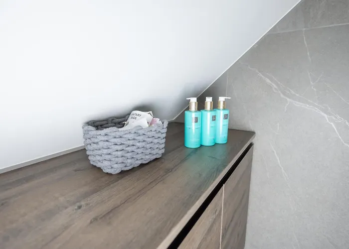 4 Elements Glamping & * ブレッド