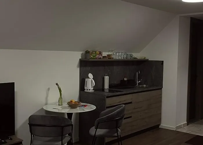 Campeggio 4 Elements Glamping & *