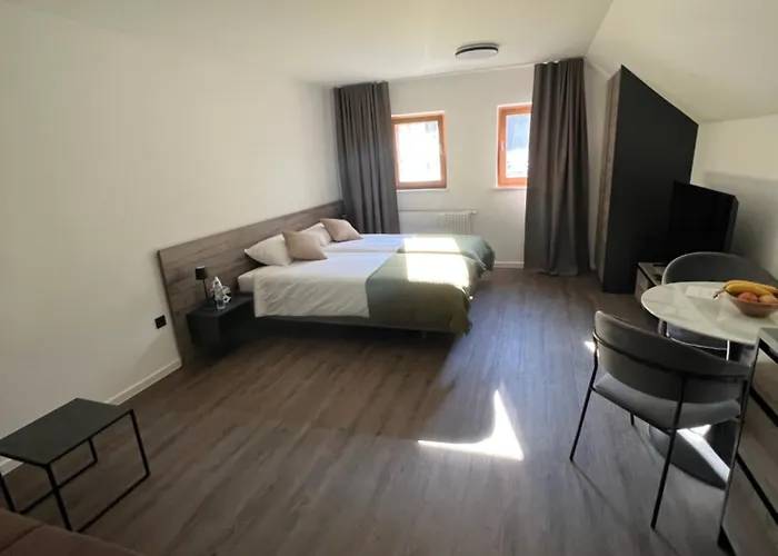 4 Elements Glamping & Campingplads *