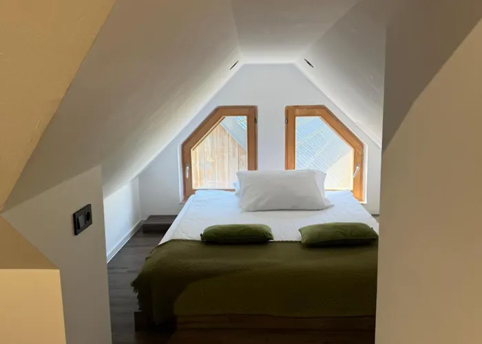 Campeggio 4 Elements Glamping & *